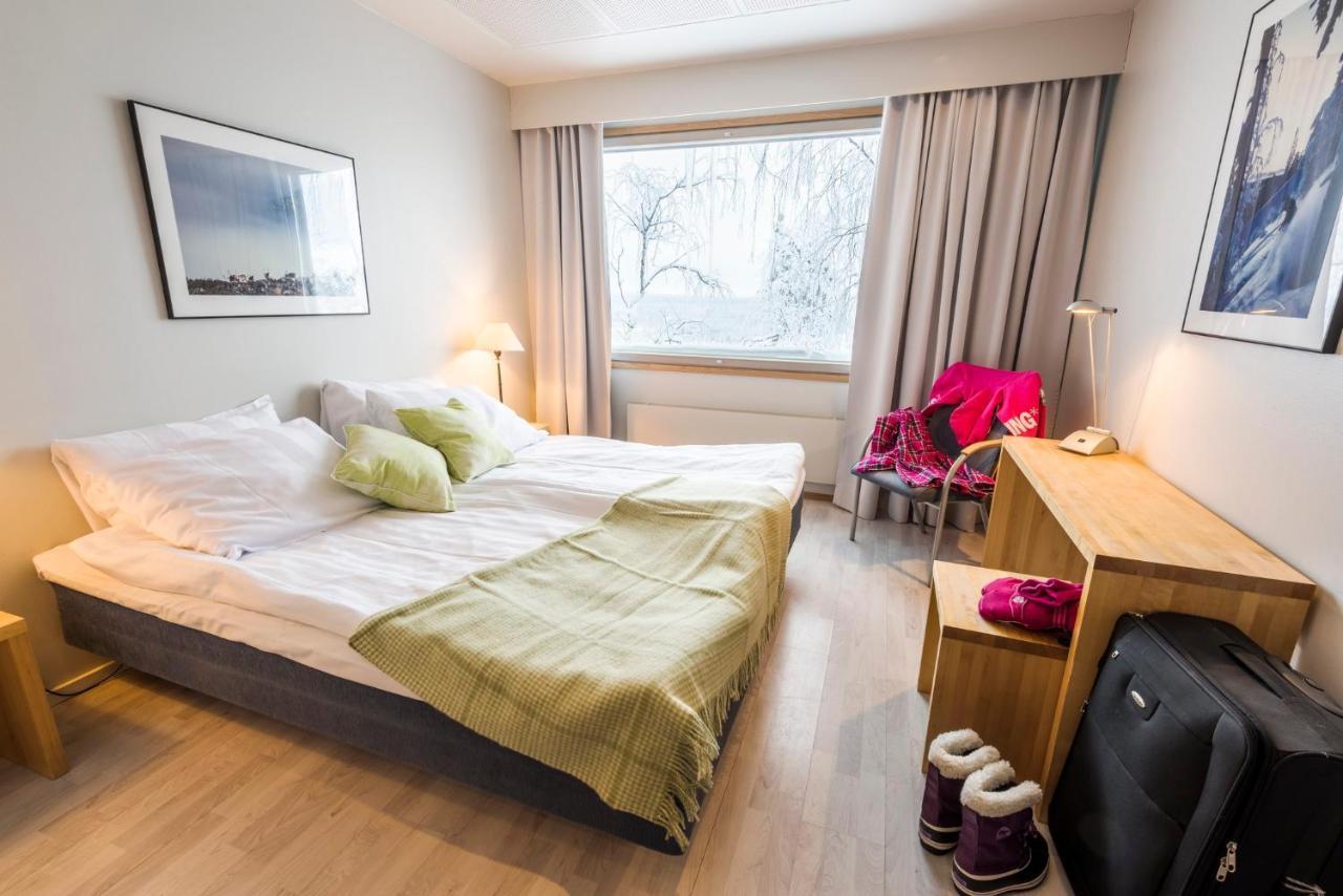 Ski-Inn Hotel Pyhaetunturi Zewnętrze zdjęcie